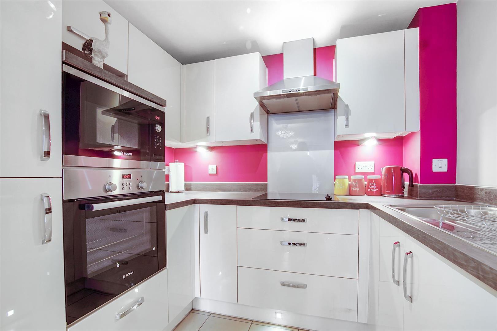 Albion Road, Bexleyheath, DA6 7AX