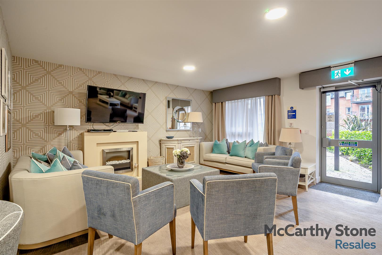 Castle Gate Endless Street, Salisbury