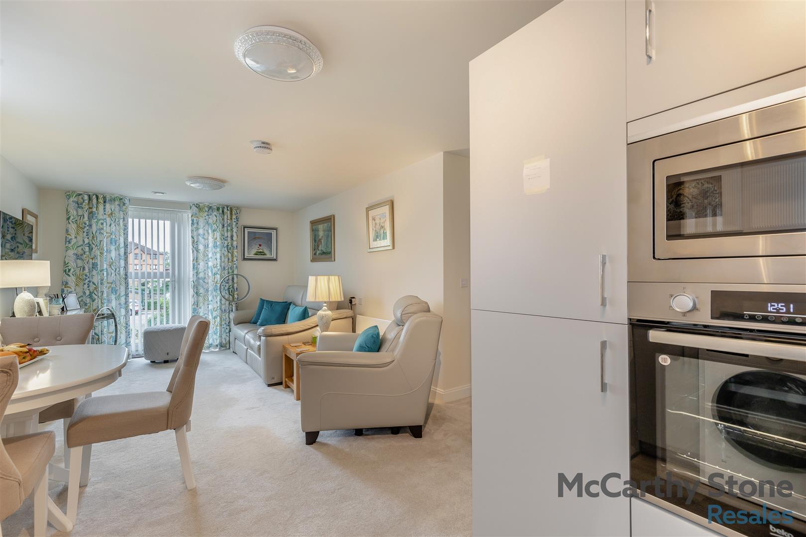 Bluebell House, Barnsdale Drive, Westcroft, Milton Keynes