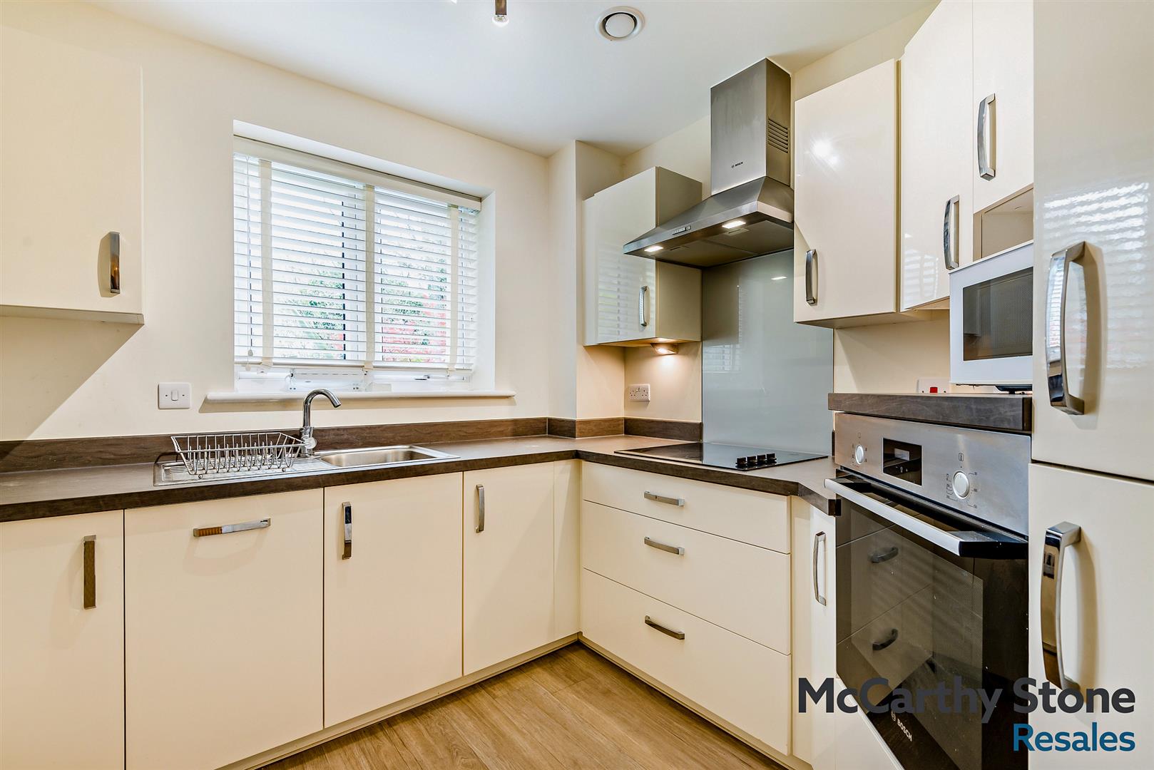 Shackleton Place, Bath Road, Devizes, Wiltshire, SN10 2GZ