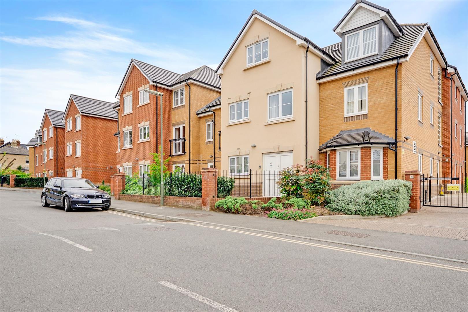 14 Churchfield Road, Walton-On-Thames, KT12 2FR