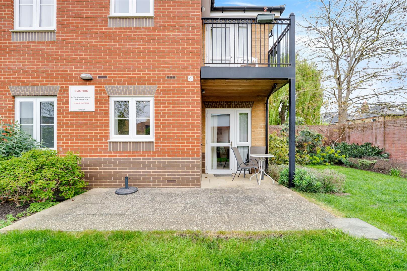 14 Churchfield Road, Walton-On-Thames, KT12 2FR