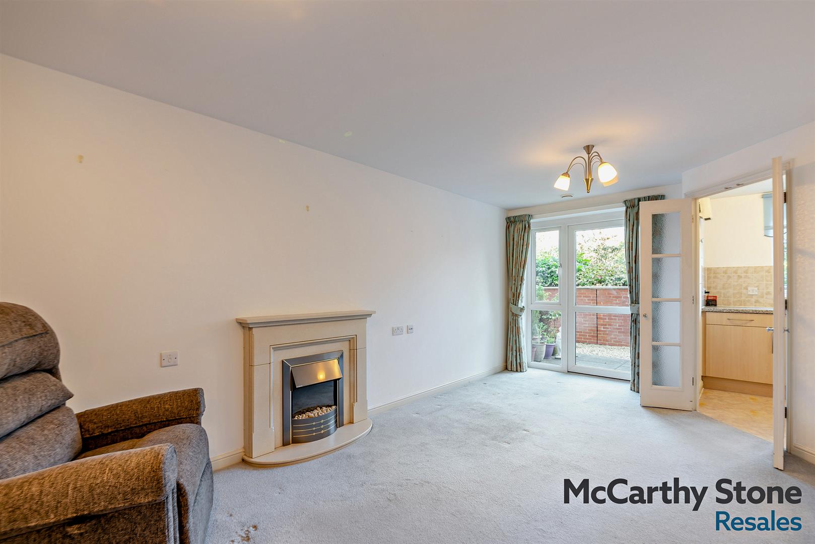 Benedict Court, Western Avenue, Newbury, Berkshire, RG14 1AR