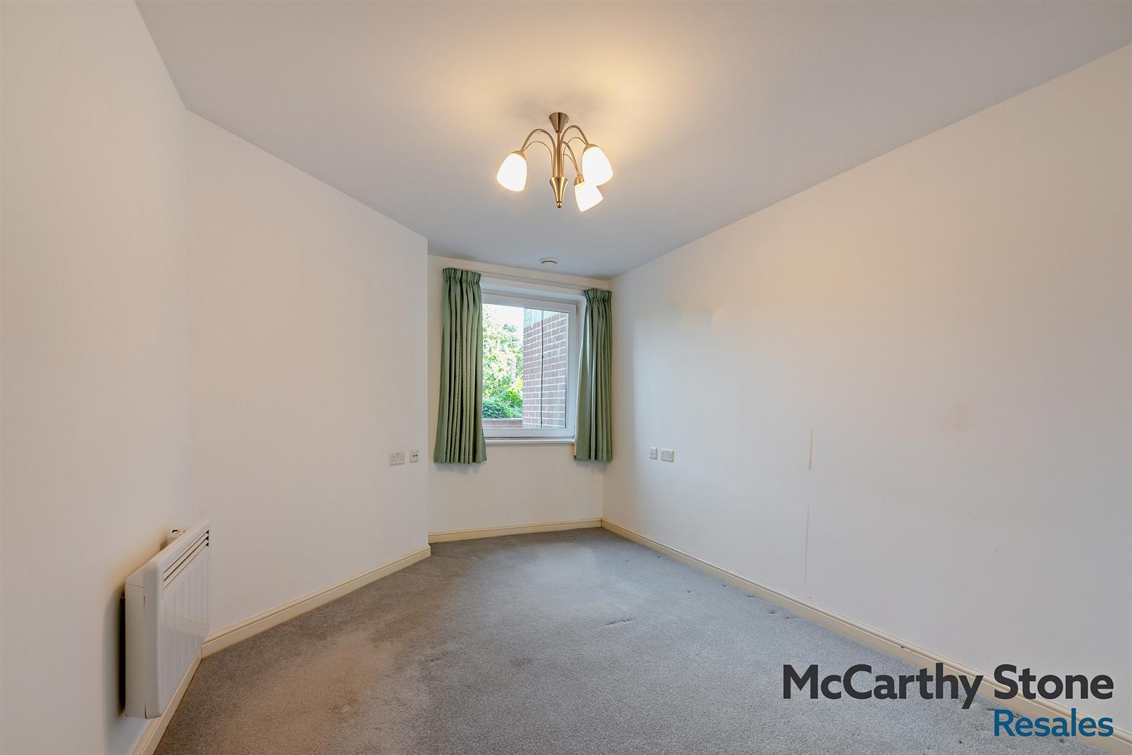 Benedict Court, Western Avenue, Newbury, Berkshire, RG14 1AR