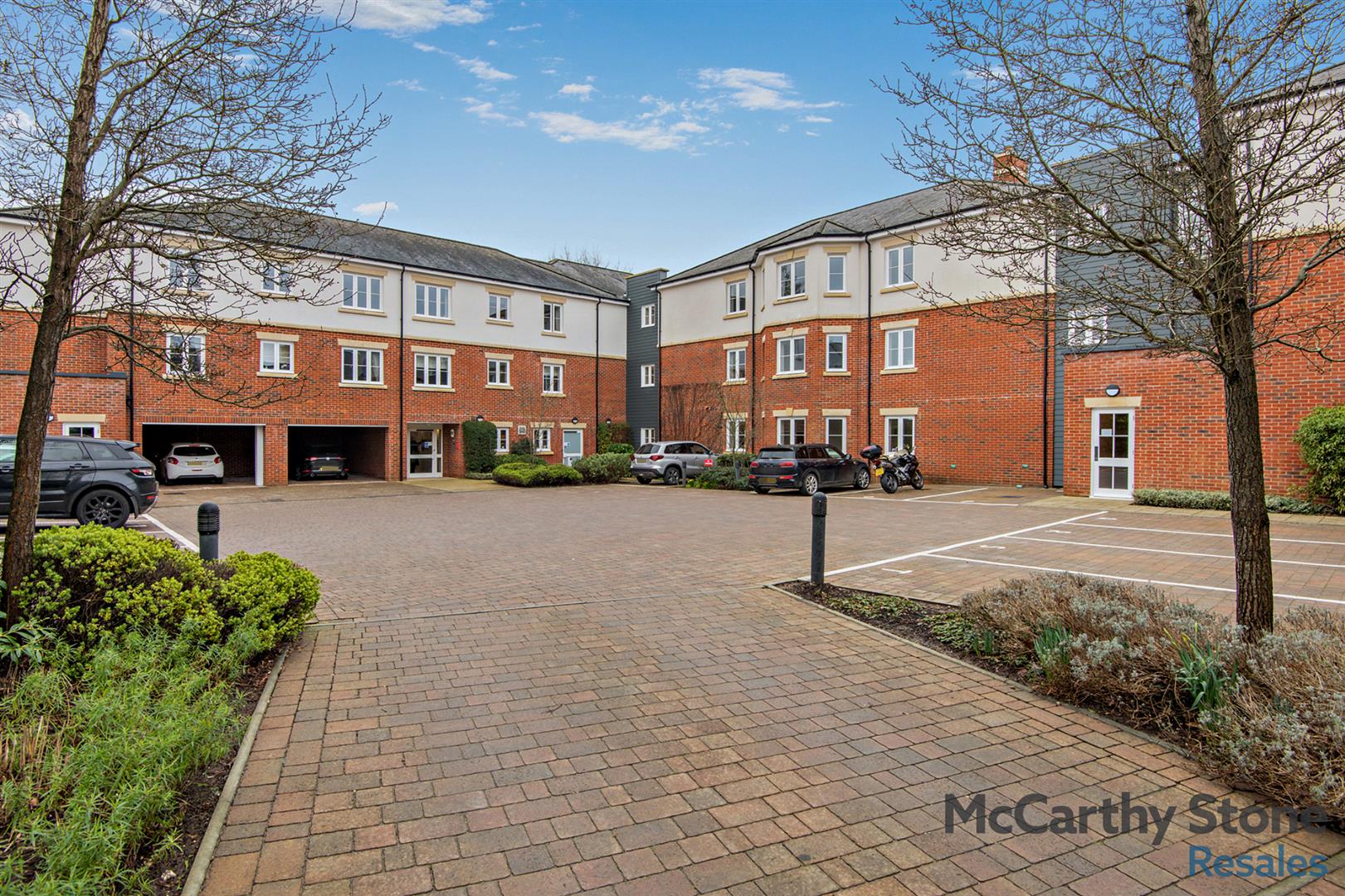 Horsley Place, High Street, Cranbrook, Kent, TN17 3DH