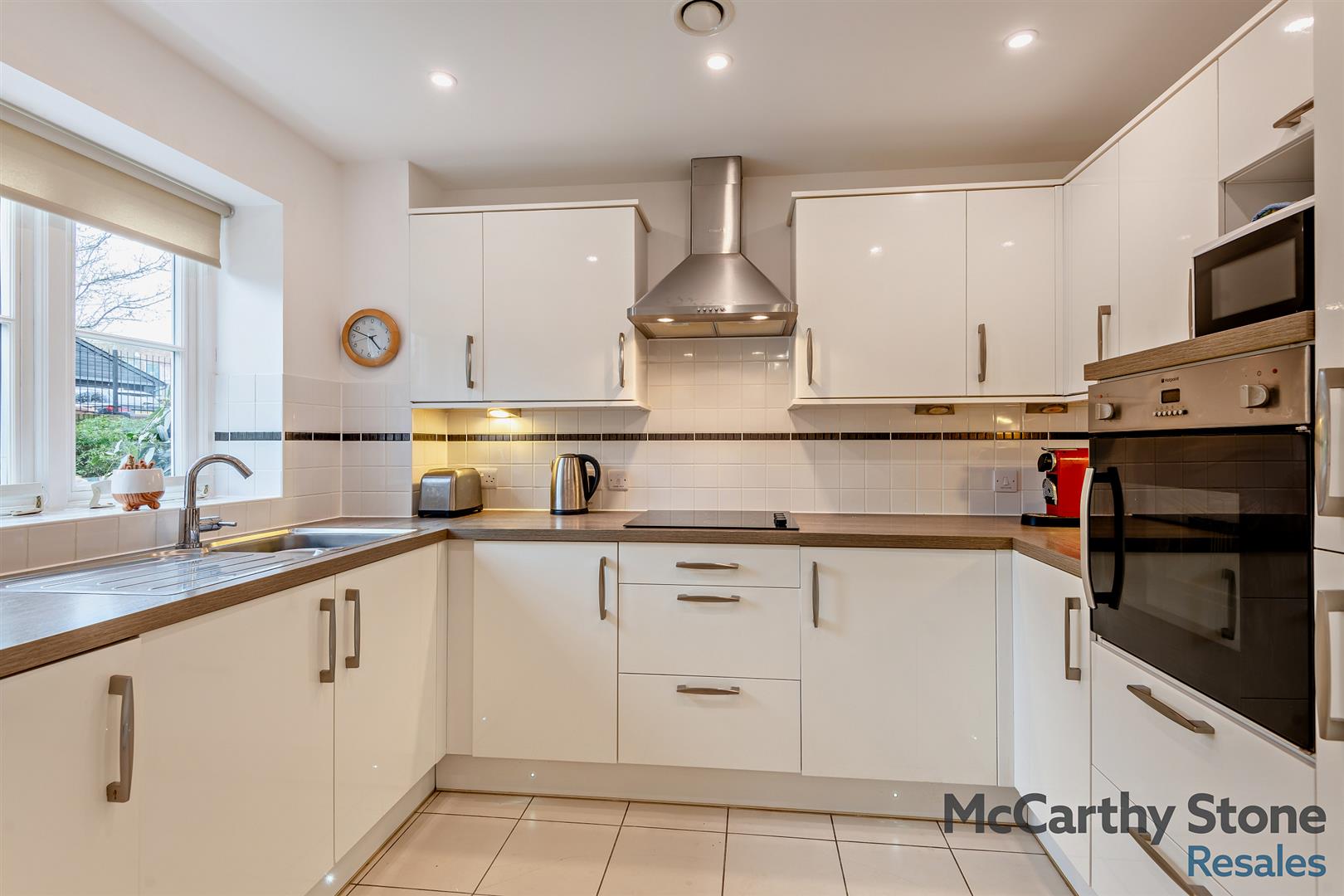 Horsley Place, High Street, Cranbrook, Kent, TN17 3DH