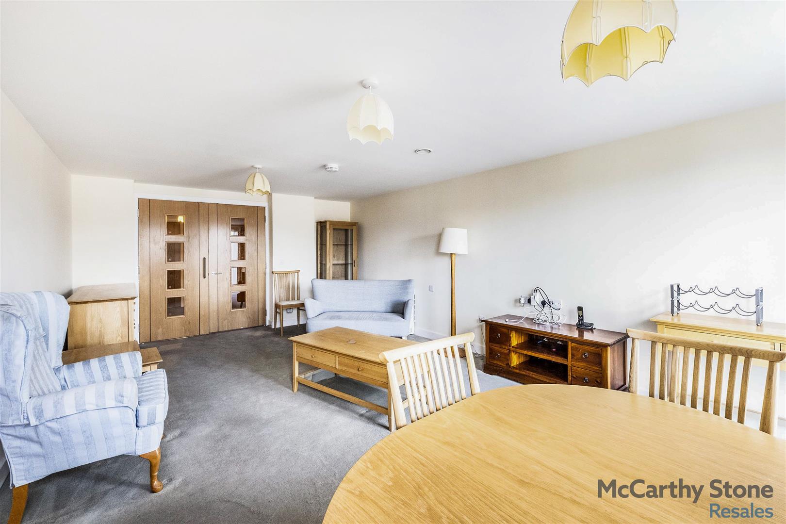 Oakwood Court, Crown Avenue, Inverness, IV2 3FN