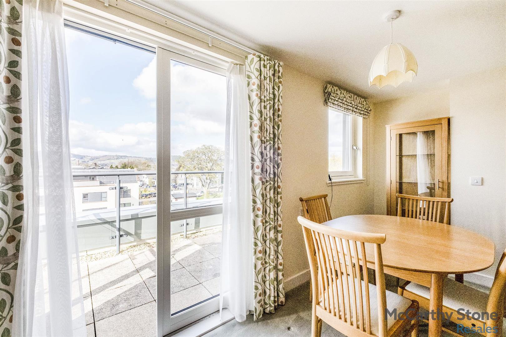 Oakwood Court, Crown Avenue, Inverness, IV2 3FN