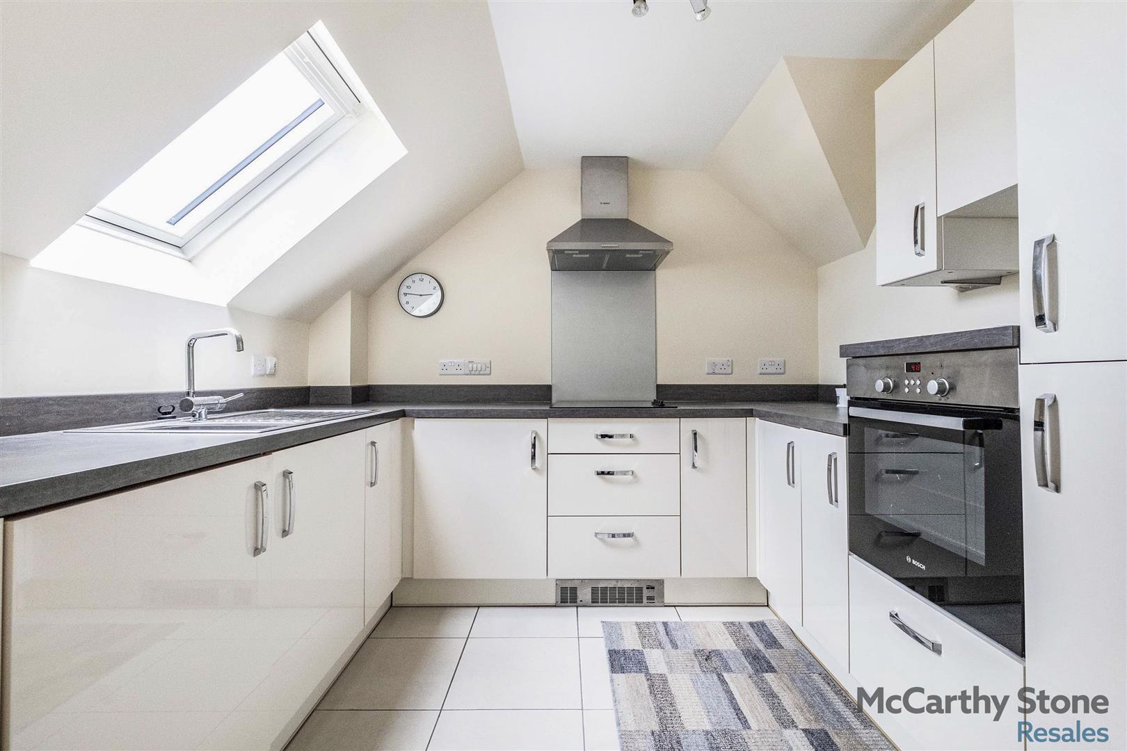 Oakwood Court, Crown Avenue, Inverness, IV2 3FN