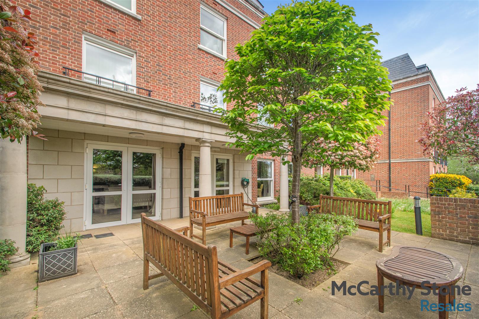 Peel Court, College Way, Welwyn Garden City, Hertfordshire, AL8 6DG