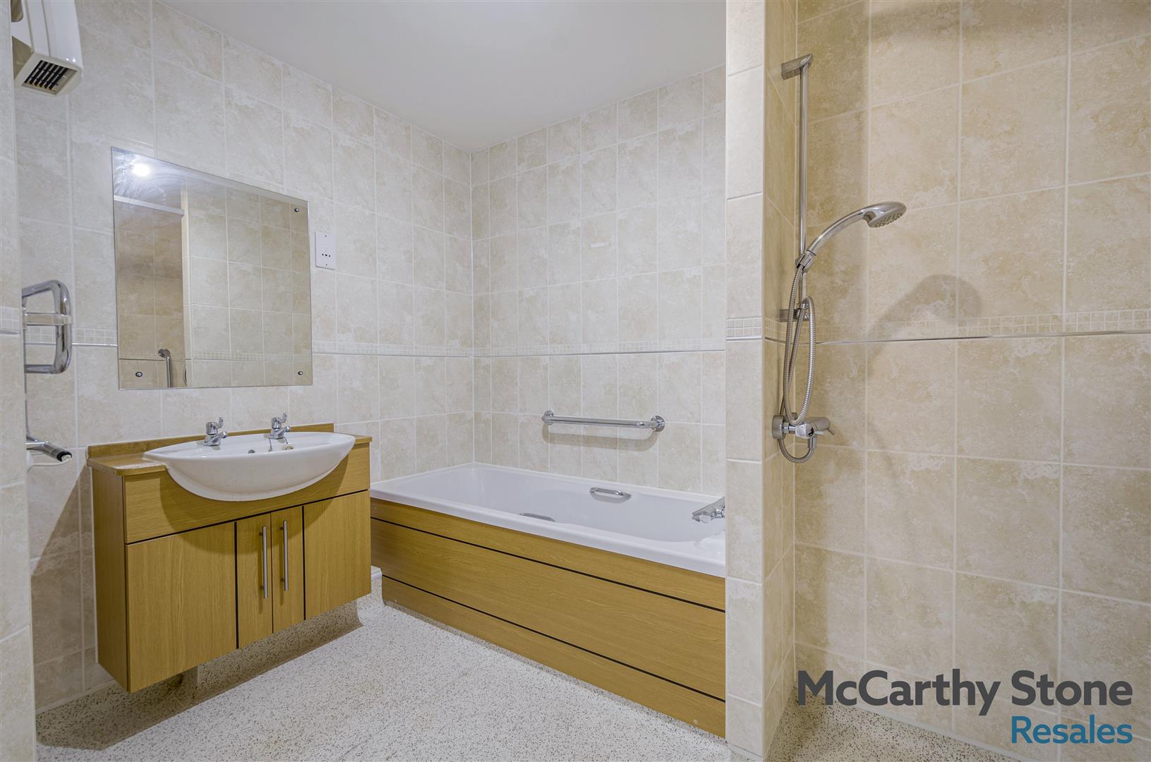 Wilton Court, Southbank Road, Kenilworth, Warwickshire, CV8 1RX