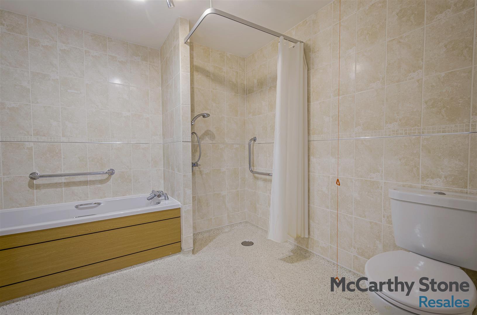 Wilton Court, Southbank Road, Kenilworth, Warwickshire, CV8 1RX