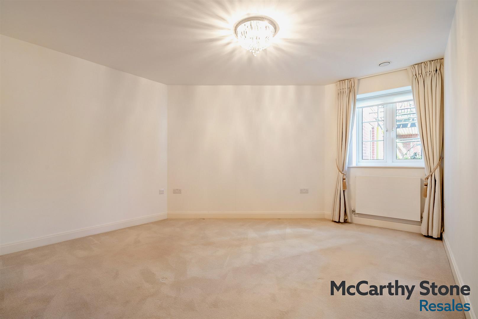 Mountbatten House, Hempstead Road, Hemel Hemp, HP3 0HE