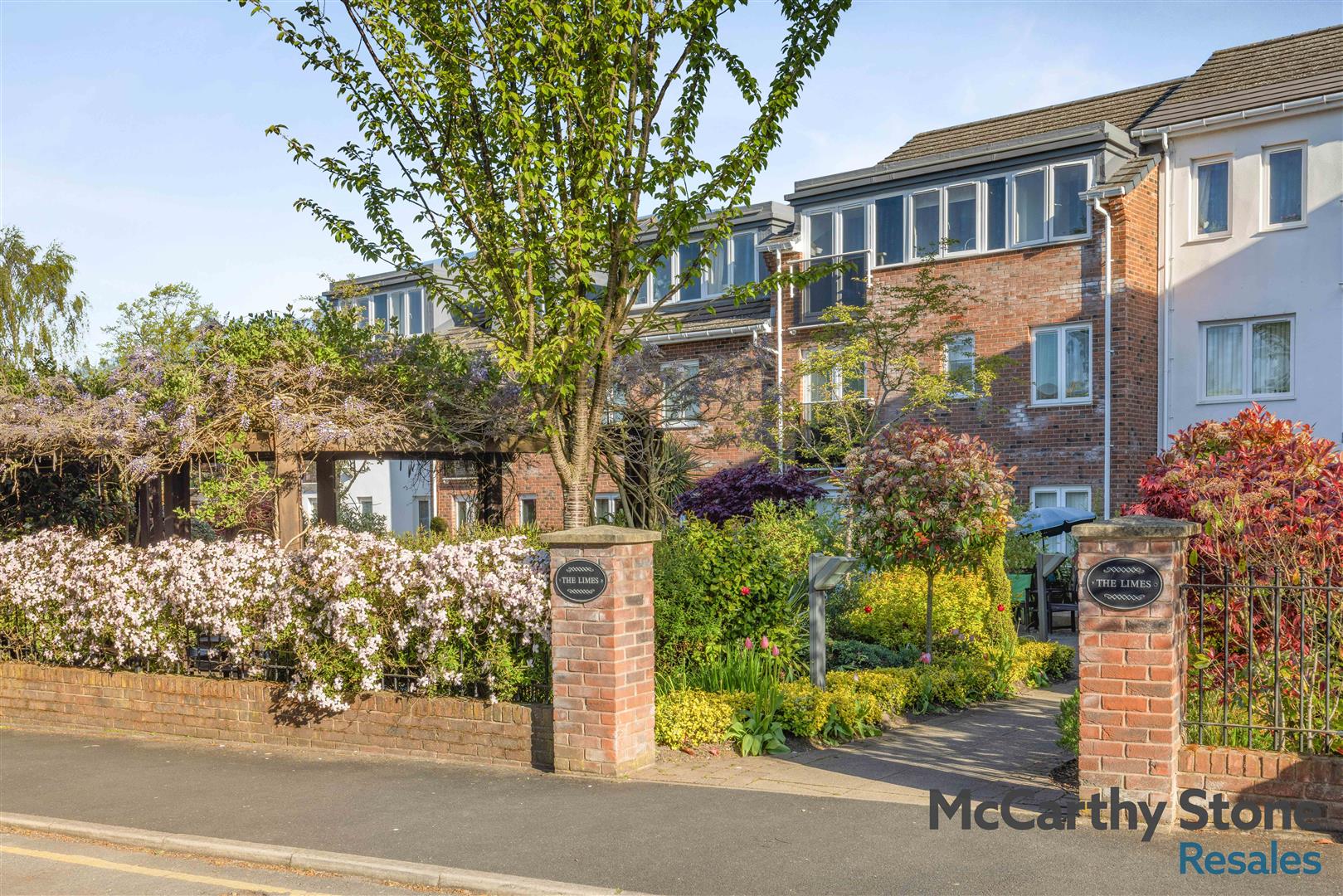 Booths Hill Close, Lymm