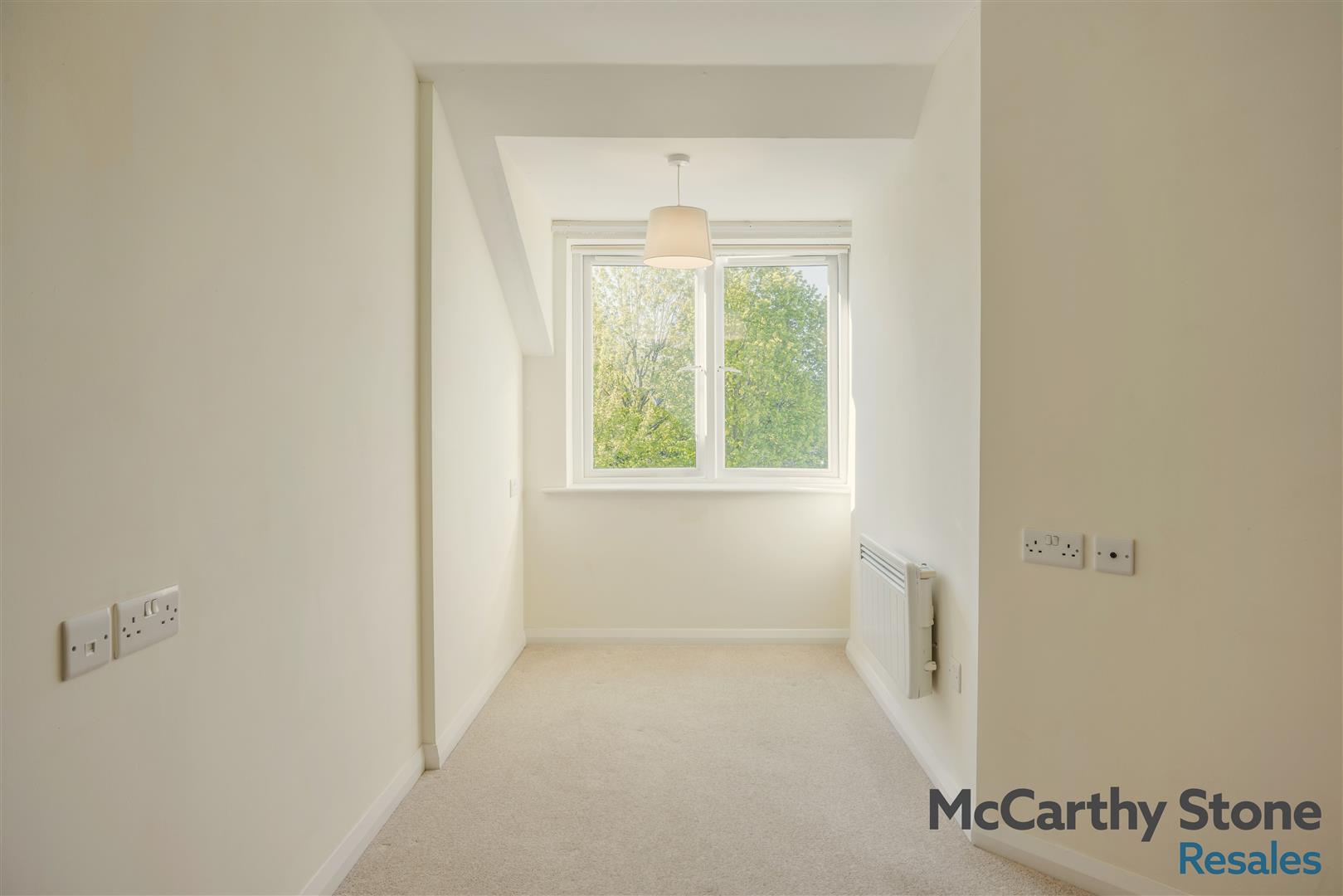 Booths Hill Close, Lymm