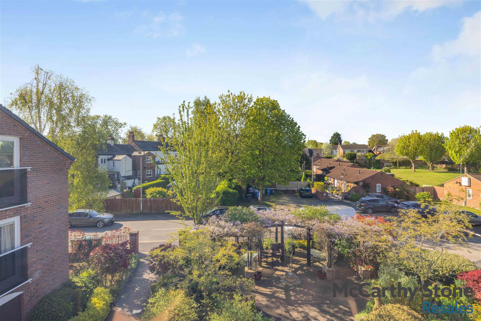 Booths Hill Close, Lymm