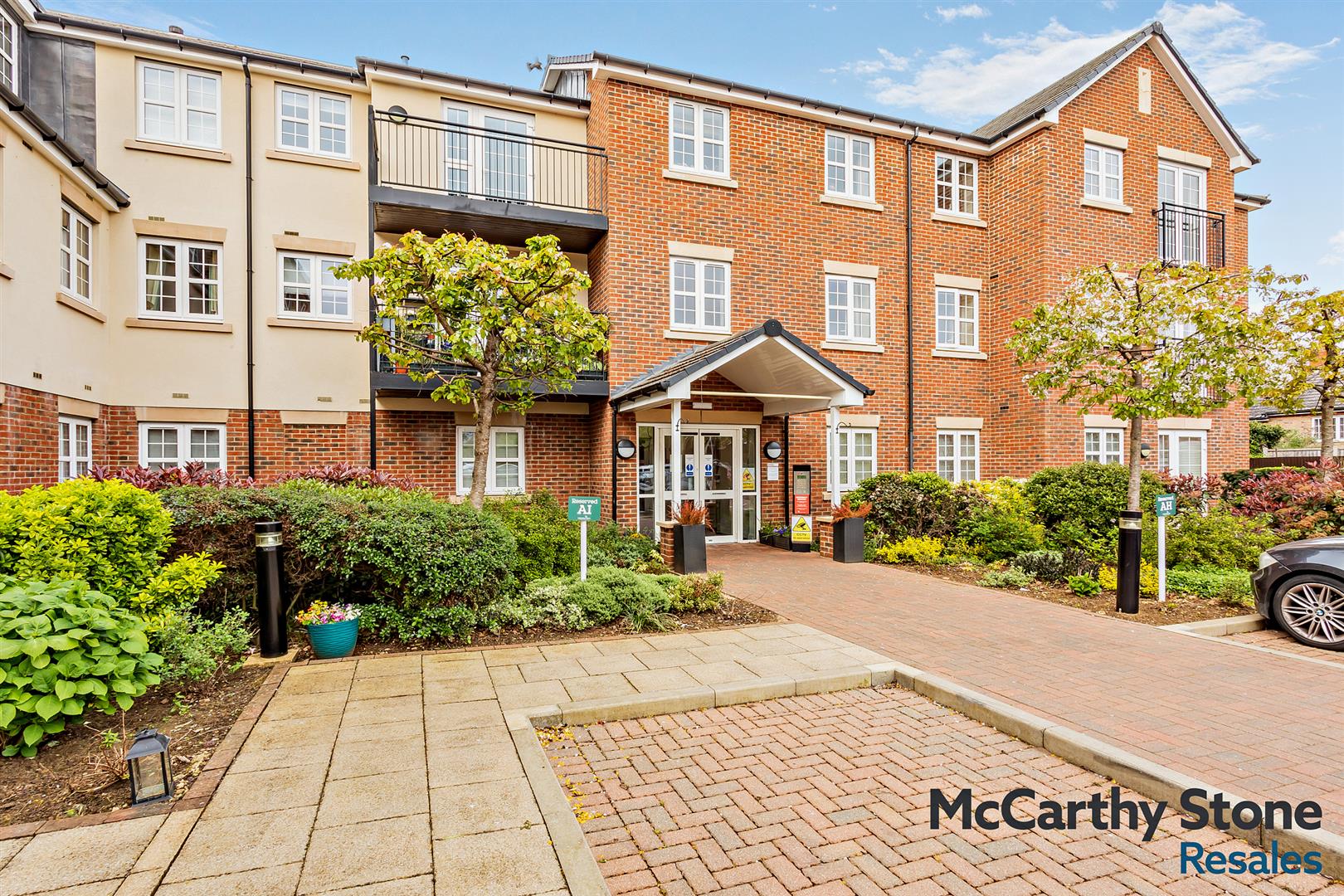 Parkland Place, Shortmead Street, Biggleswade, Bedfordshire, SG18 0RE