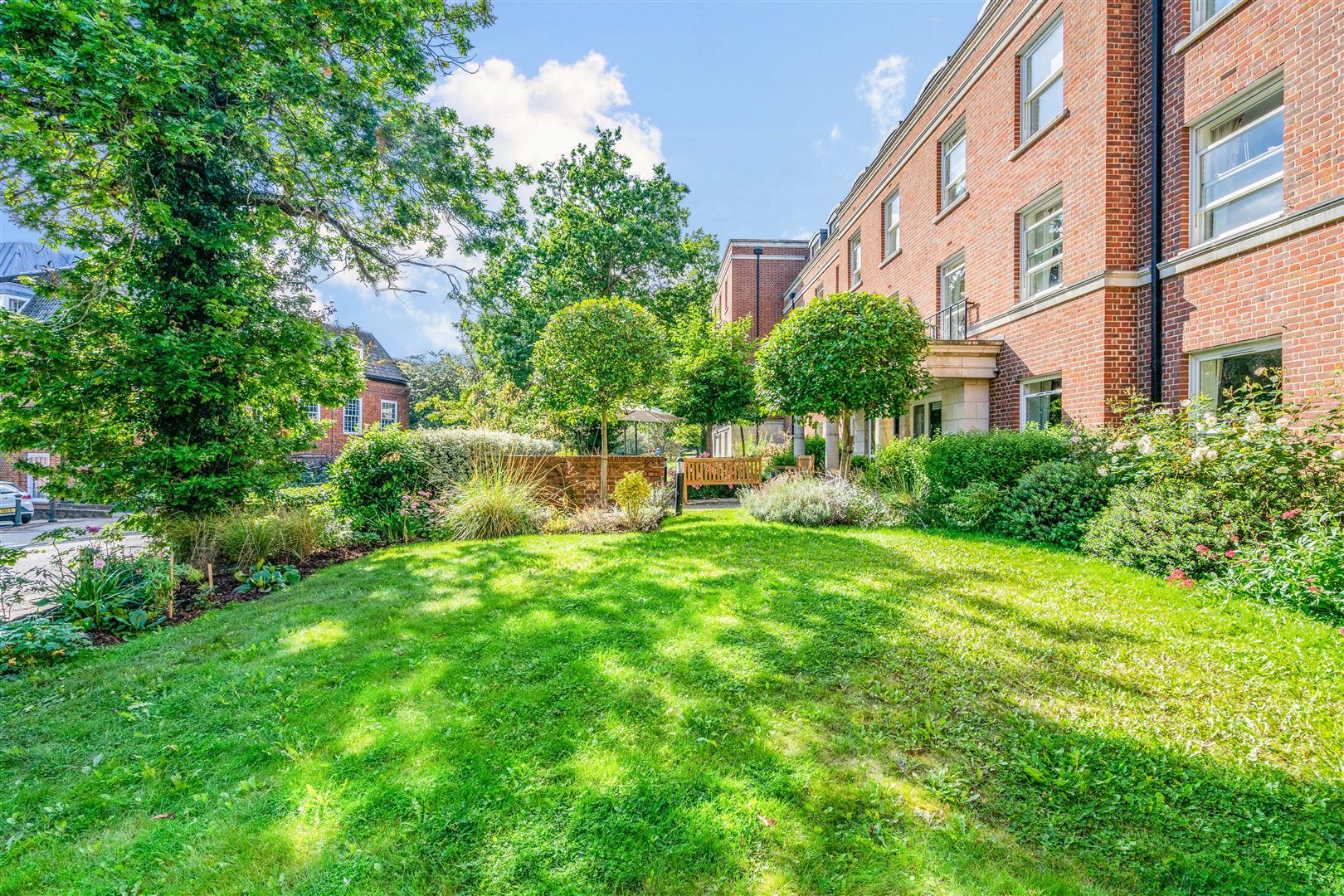 Peel Court, College Way, Welwyn Garden City, Hertfordshire, AL8 6DG