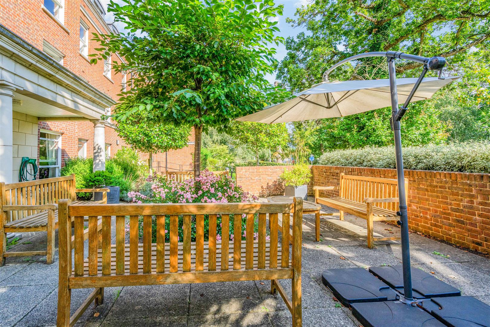 Peel Court, College Way, Welwyn Garden City, Hertfordshire, AL8 6DG