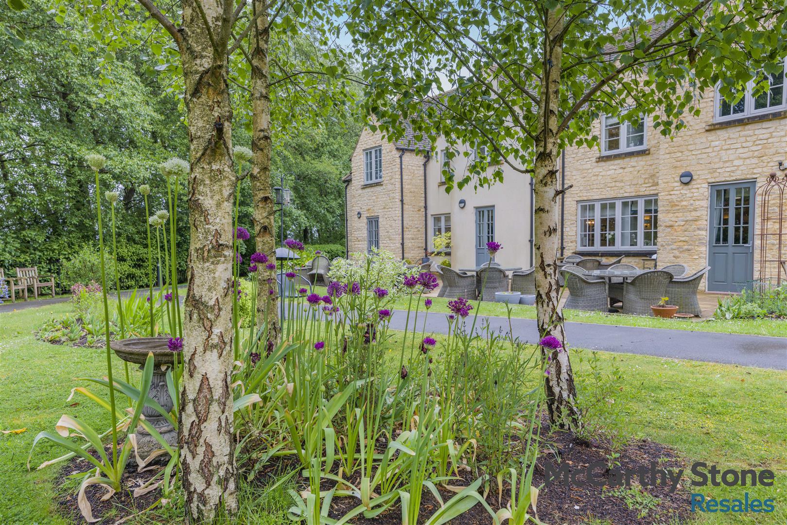 Hawkesbury Place, Fosseway, Stow on the Wold