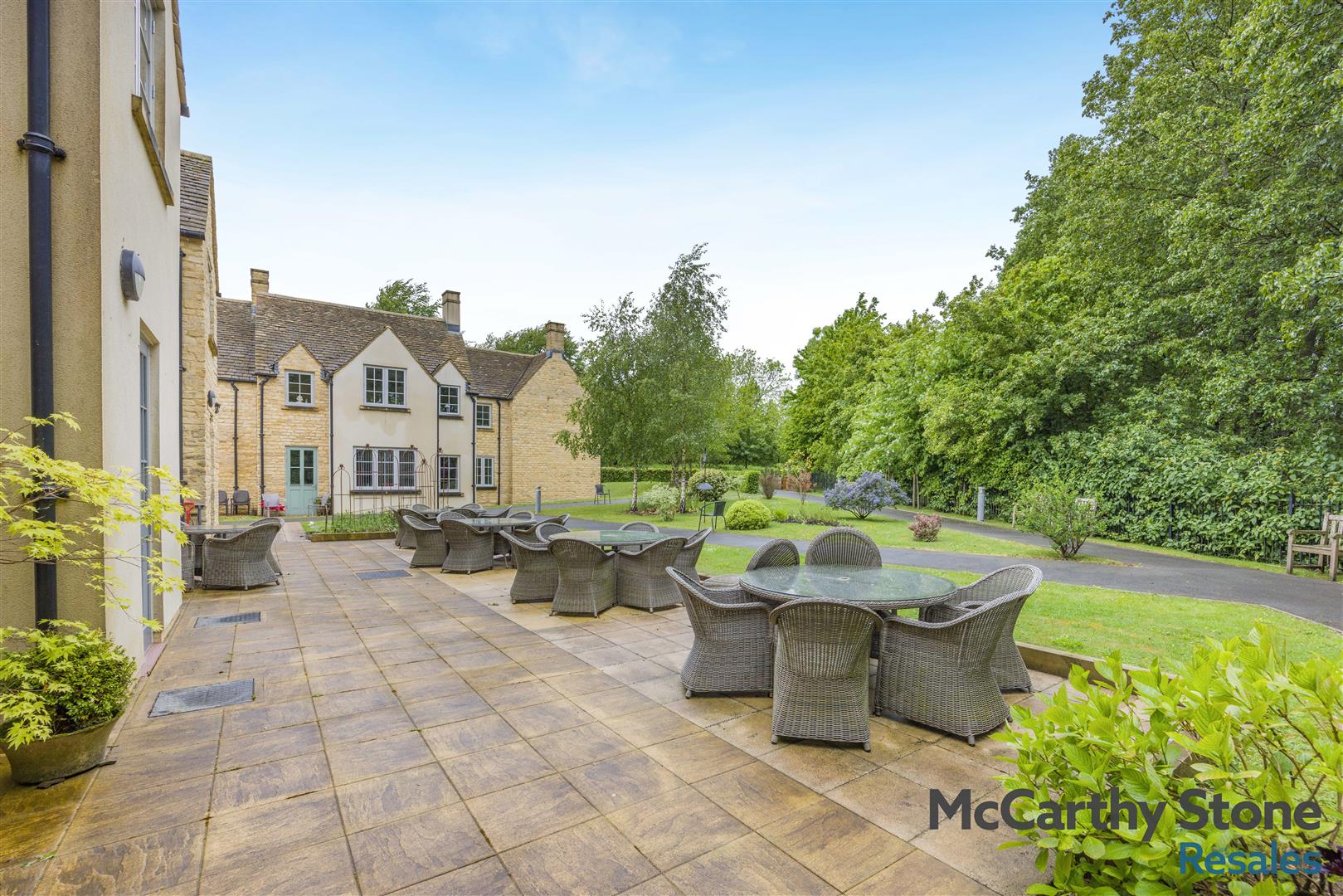 Hawkesbury Place, Fosseway, Stow on the Wold