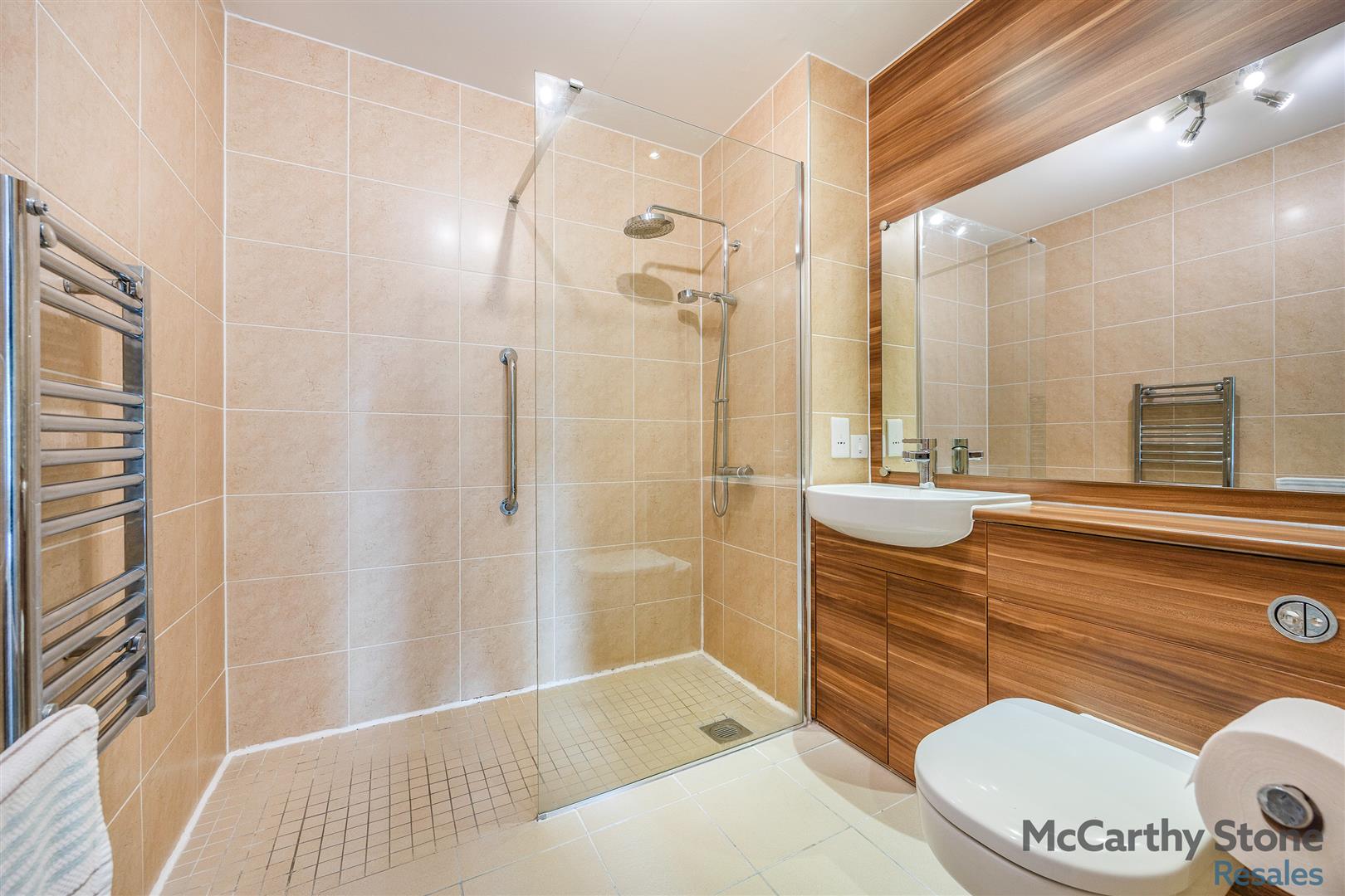 Merrilees Gate, 50 Baberton Avenue, Juniper Green, EH14 5DU