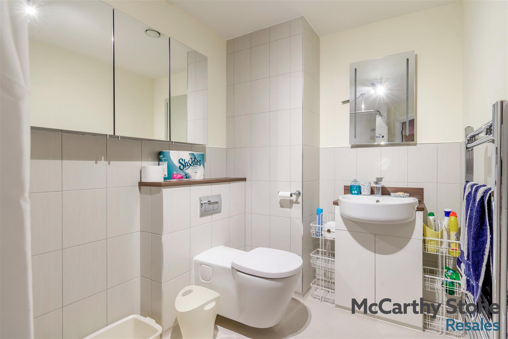Wilford Lane, West Bridgford. Penthouse Apartment