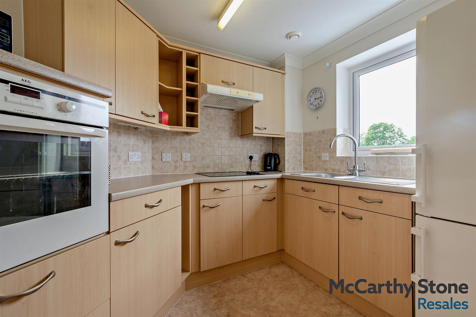 Portman Court, Grange Road, Uckfield, East Sussex, TN22 1FD