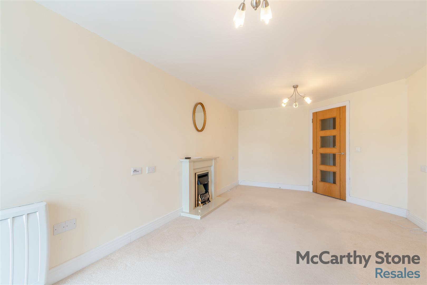 35 Wilton Court, Southbank Road, Kenilworth