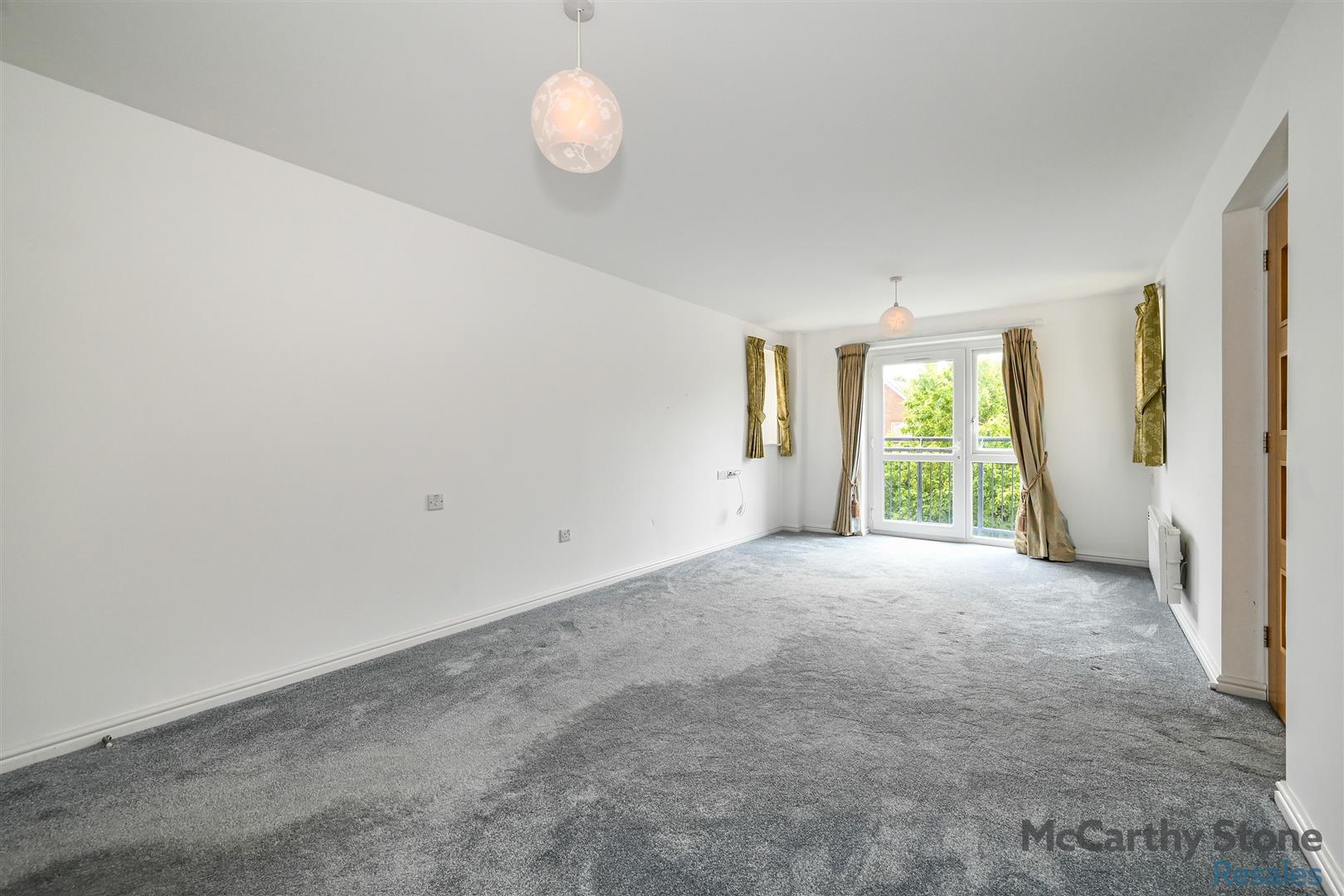 Farringford Court, Avenue Road, Lymington, Hampshire, SO41 9PA