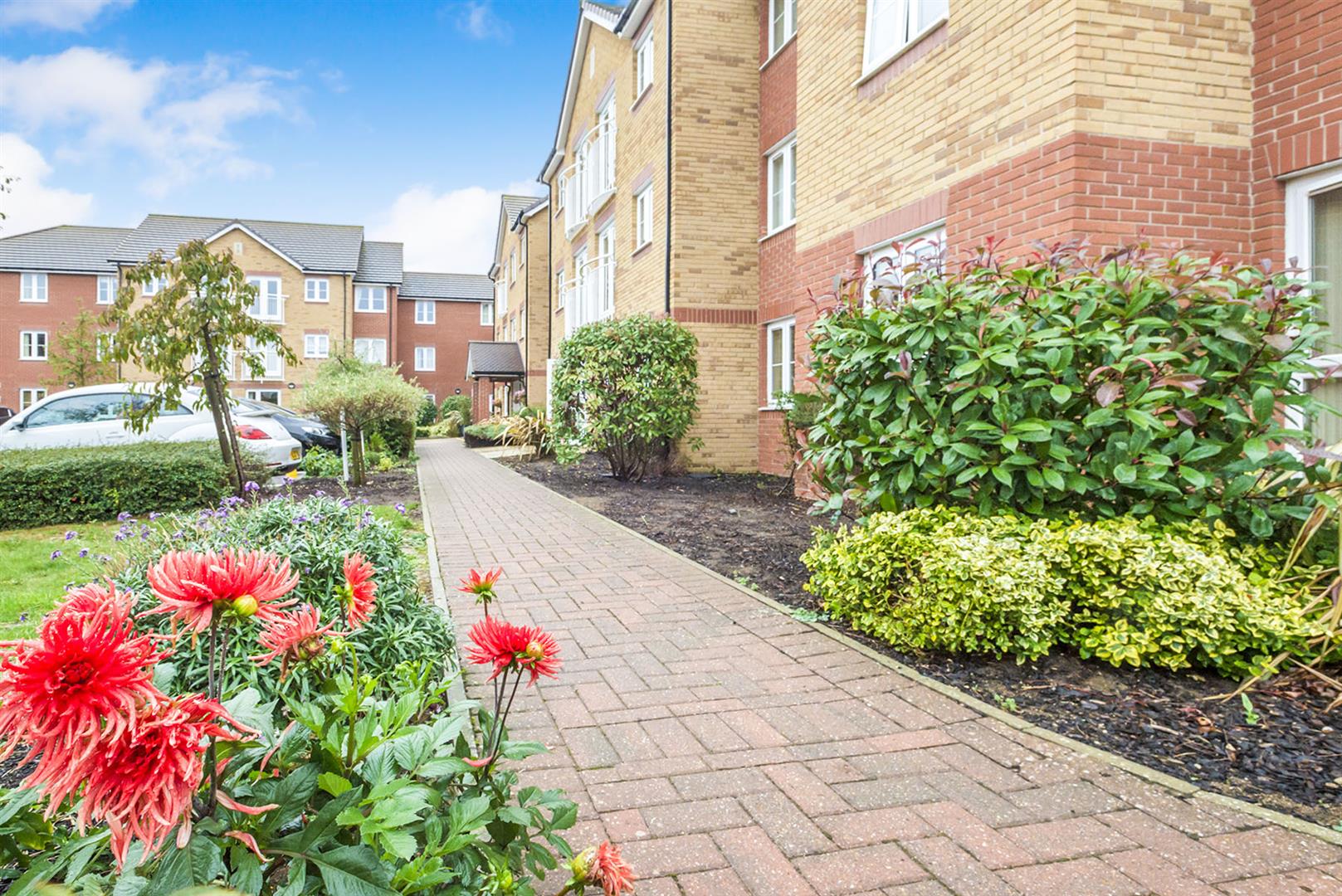 Goodes Court, Royston, Herts, SG8 5FF