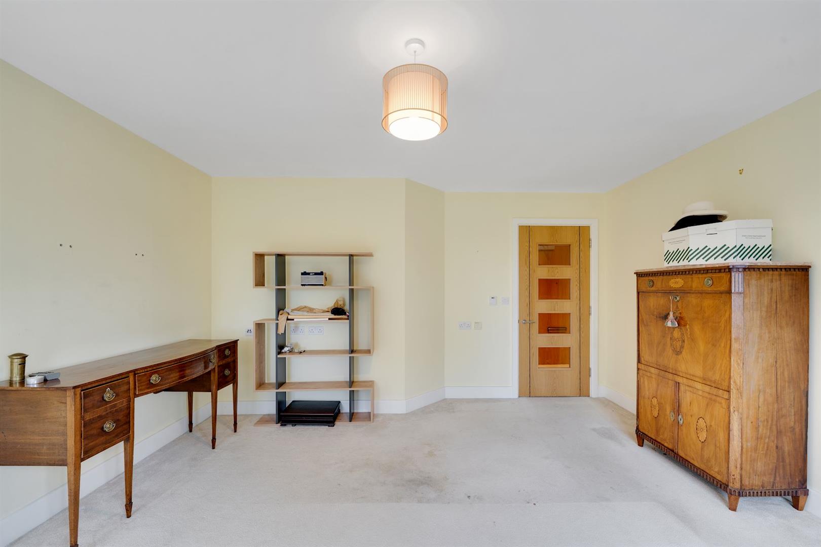 Kingston Road, Raynes Park, London, SW20 8DA