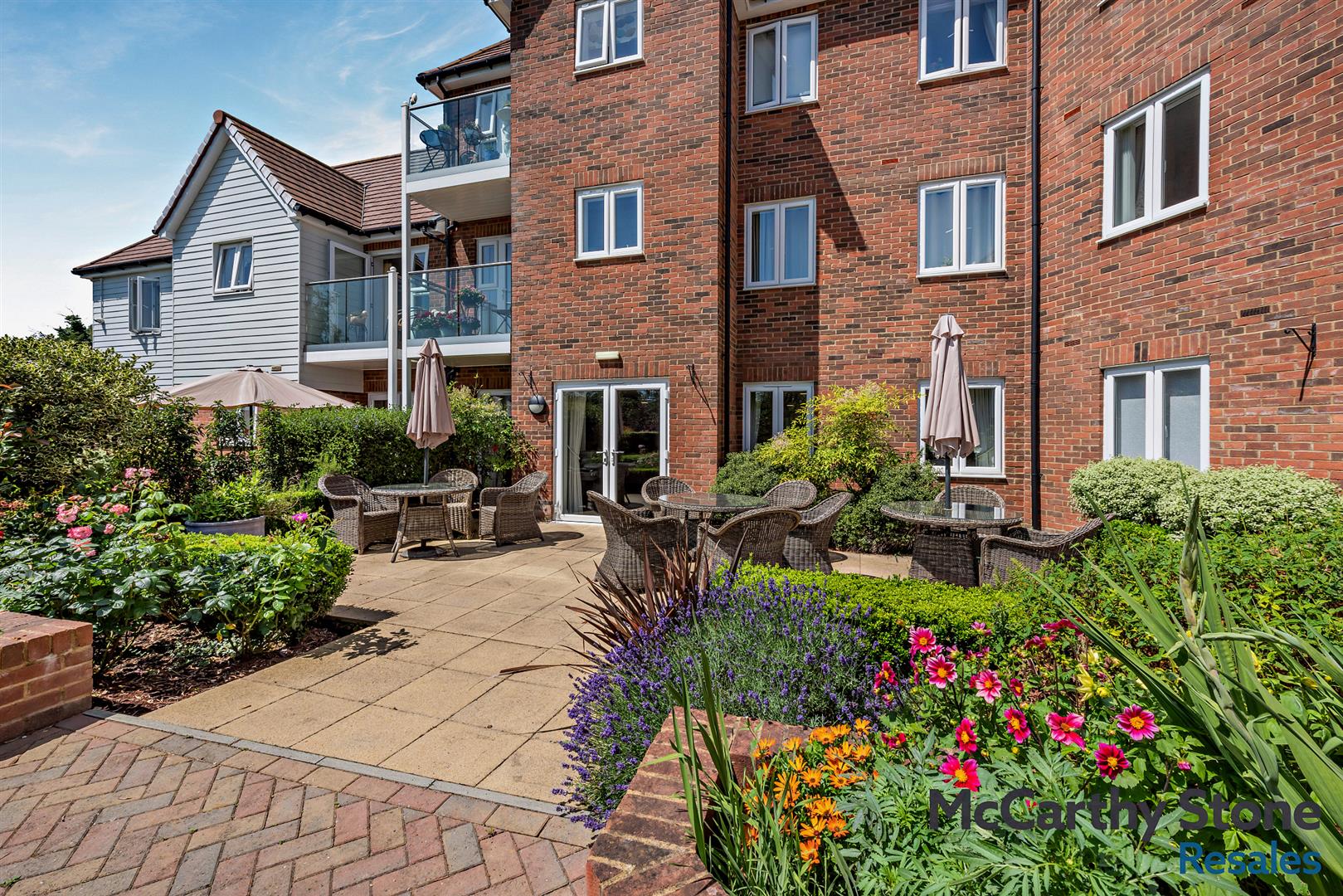 Oak Tree Court, Smallhythe Road, Tenterden, Kent, TN30 7EQ