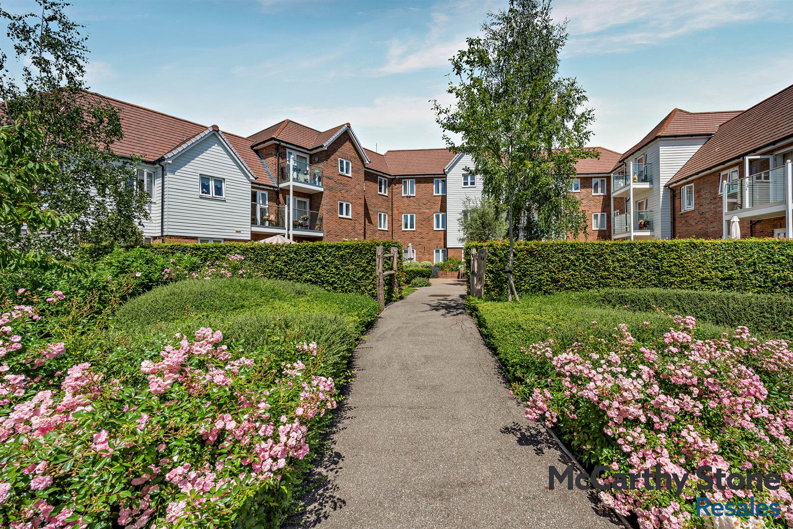 Oak Tree Court, Smallhythe Road, Tenterden, Kent, TN30 7EQ
