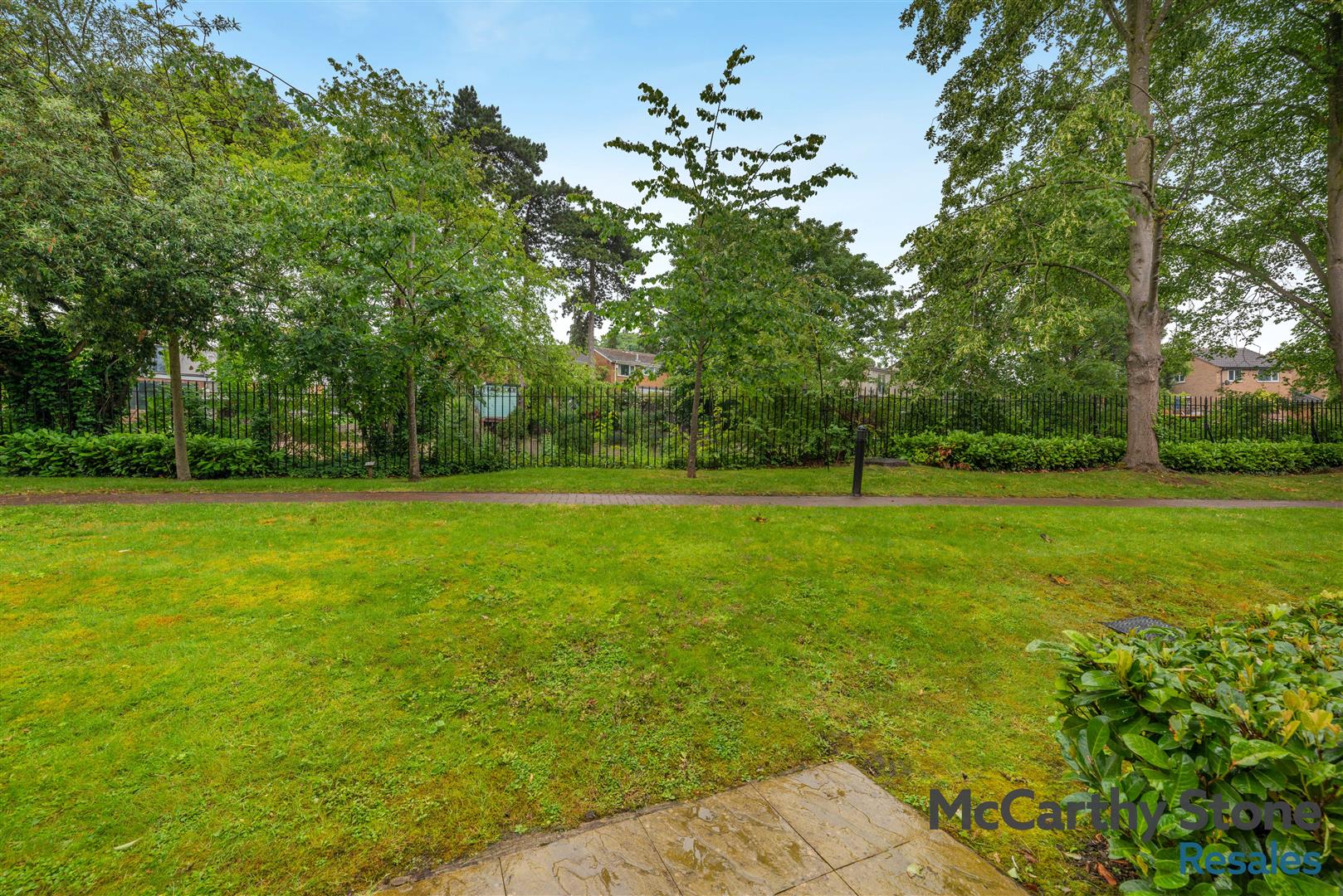 Glenhills Court, Little Glen Road, Glen Parva, Leicester, LE2 9DH