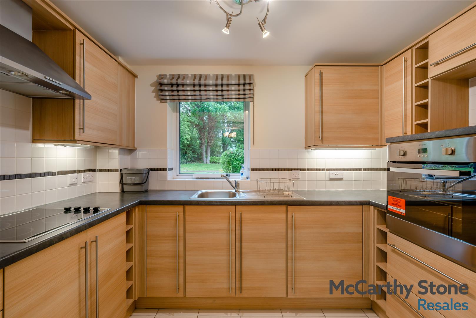 Glenhills Court, Little Glen Road, Glen Parva, Leicester, LE2 9DH