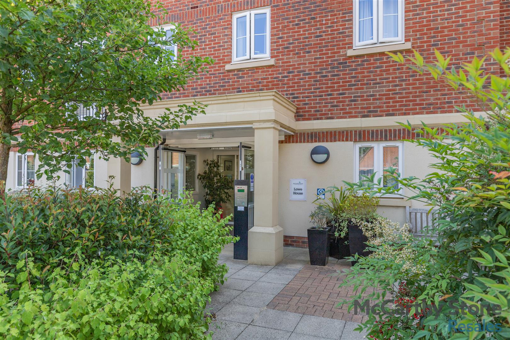 Lowe House, London Road, Knebworth