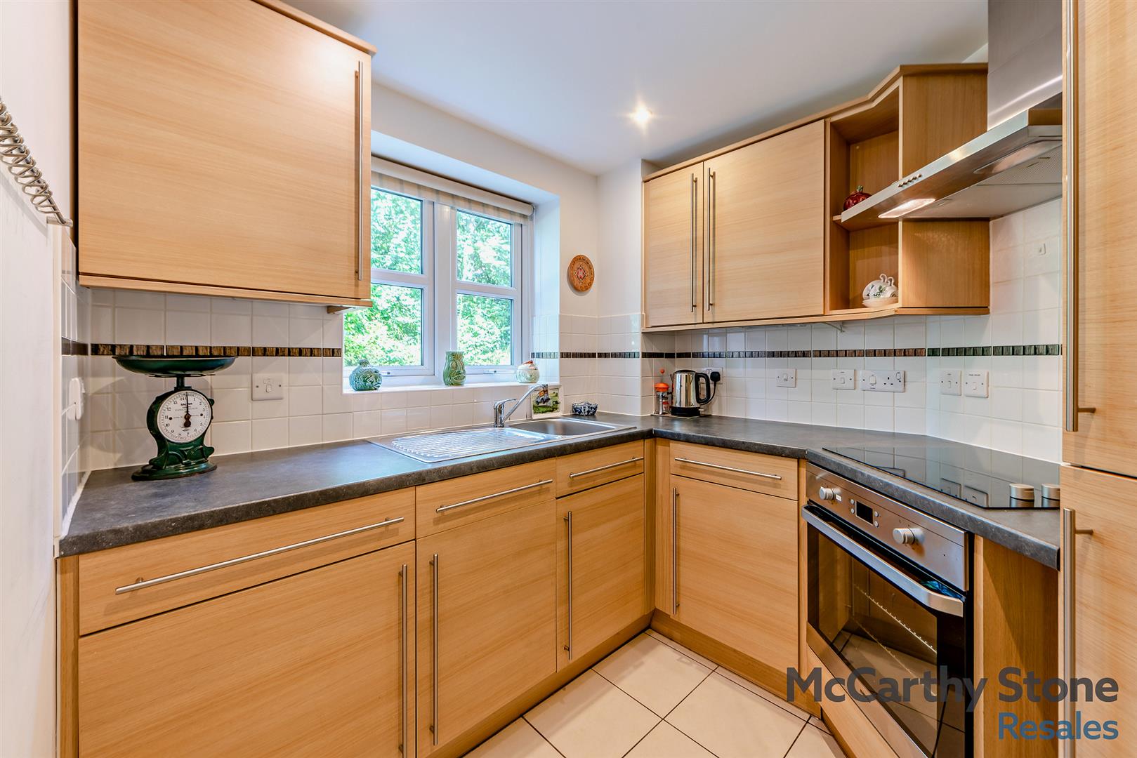 Ridgeway Court, Mutton Hall Hill, Heathfield, East Sussex, TN21 8NB