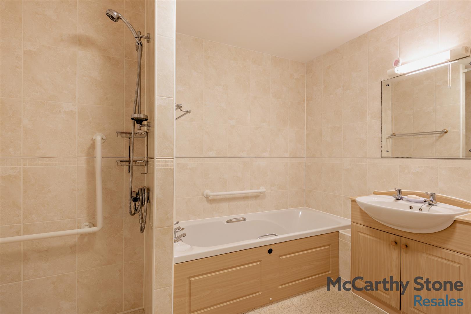Portman Court, Grange Road, Uckfield, East Sussex, TN22 1FD