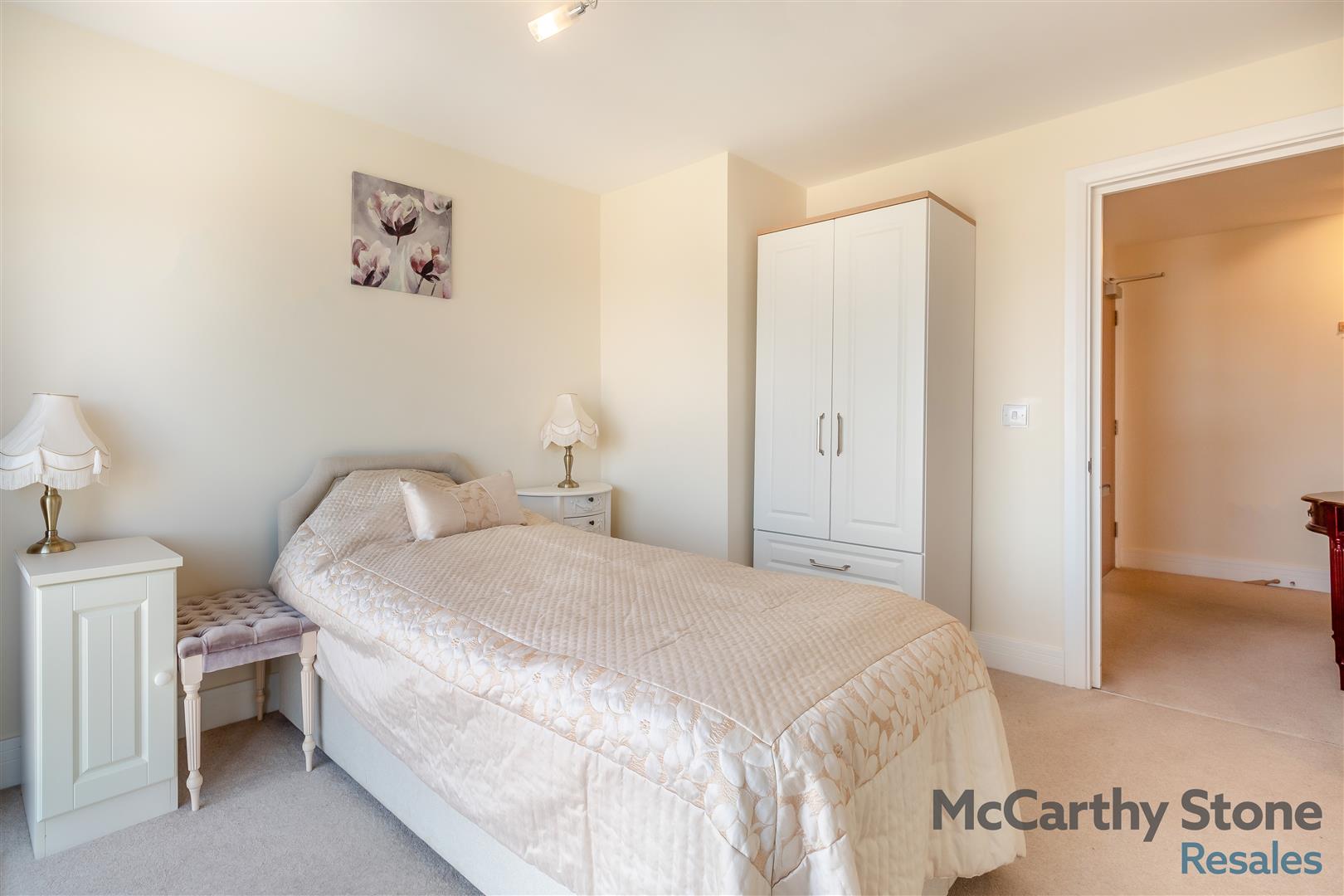 Pavilion Court, Hamilton Gardens, Felixstowe, IP11 7FA