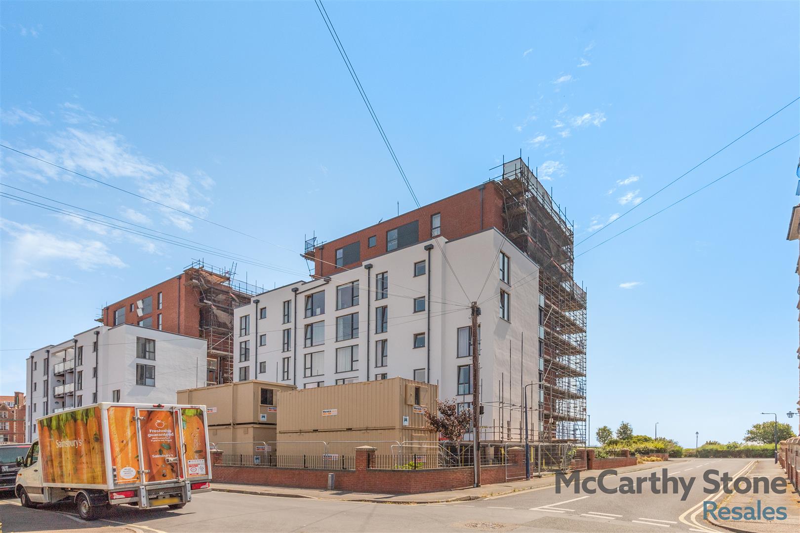 Pavilion Court, Hamilton Gardens, Felixstowe, IP11 7FA