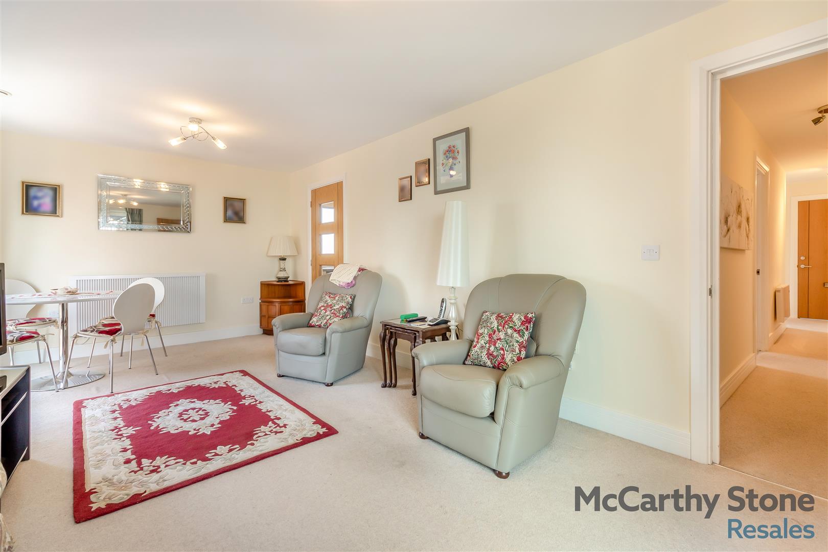 Pavilion Court, Hamilton Gardens, Felixstowe, IP11 7FA