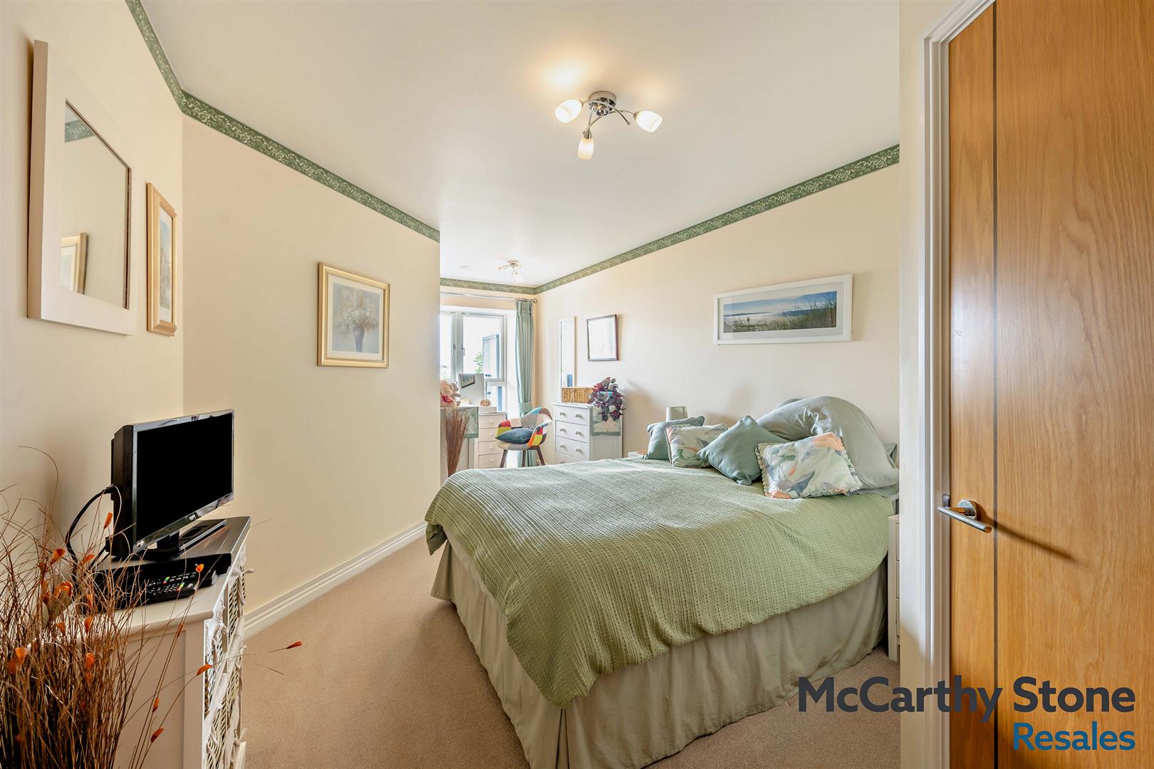 Singer Court, Manor Crescent, Paignton, TQ3 2BP