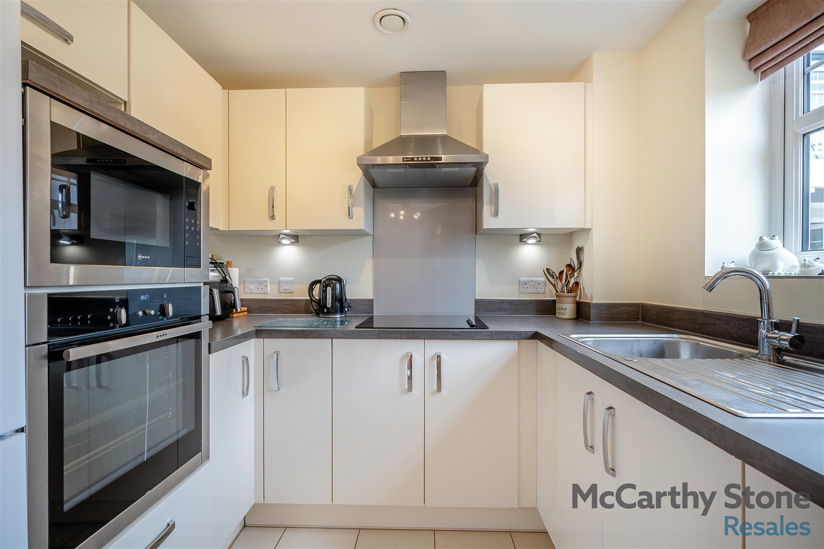Brueton Place, 218 - 220 Blossomfield Road, Solihull, West Midlands, B91 1PT
