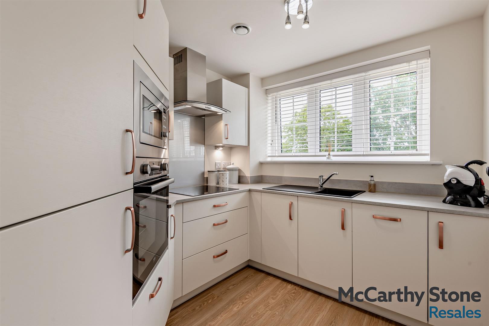 Weavers House, Highgate Hill, Hawkhurst, TN18 4FH