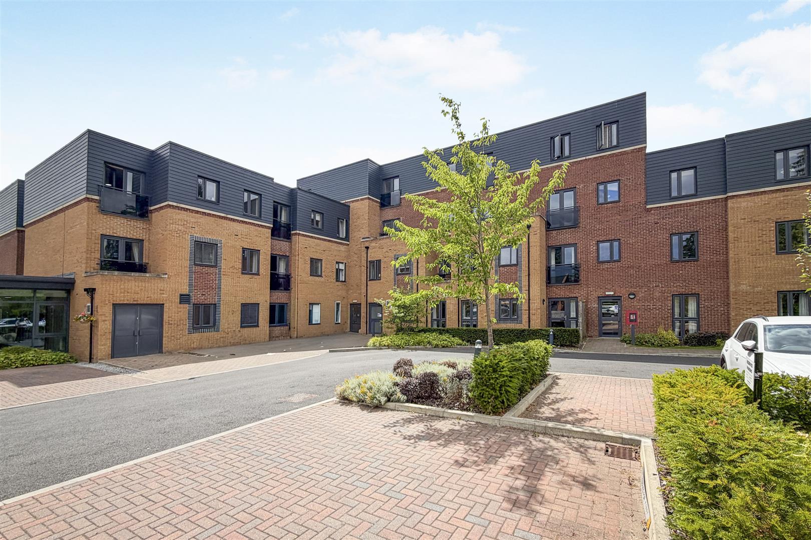 Springs Court, Cottingham