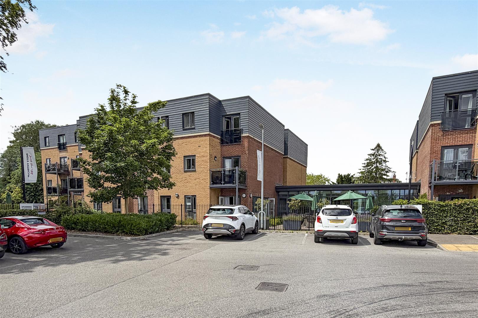 Springs Court, Cottingham