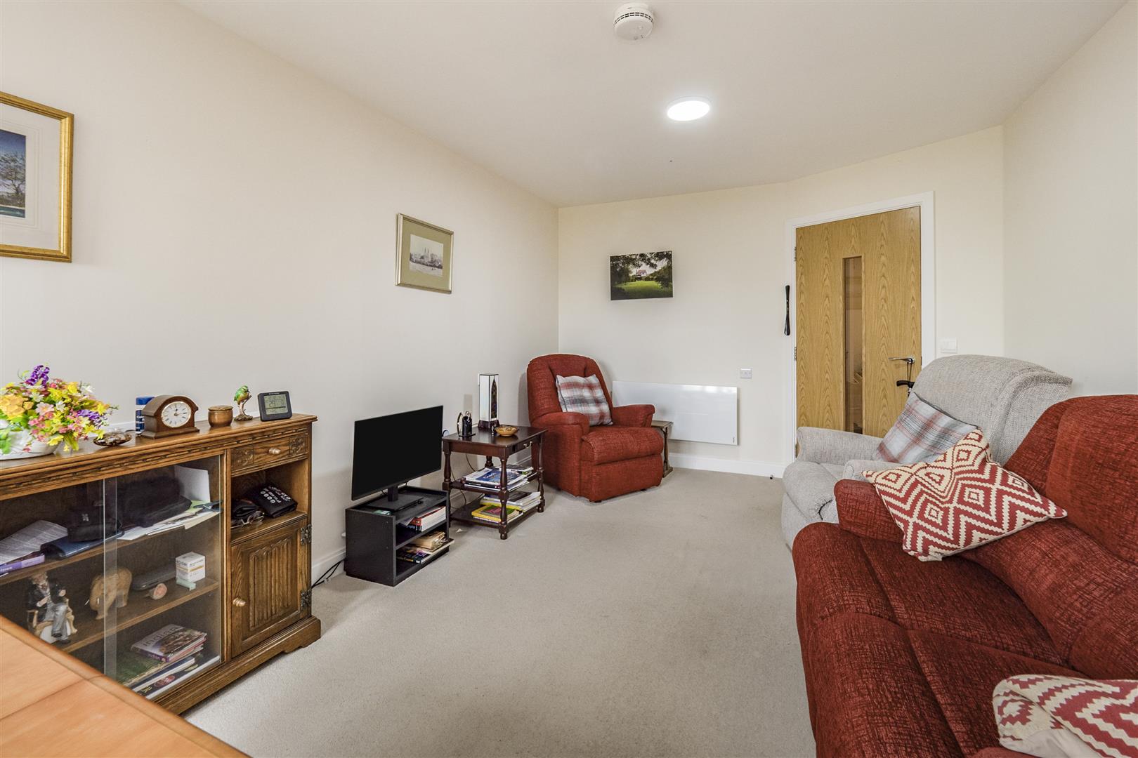 Springs Court, Cottingham