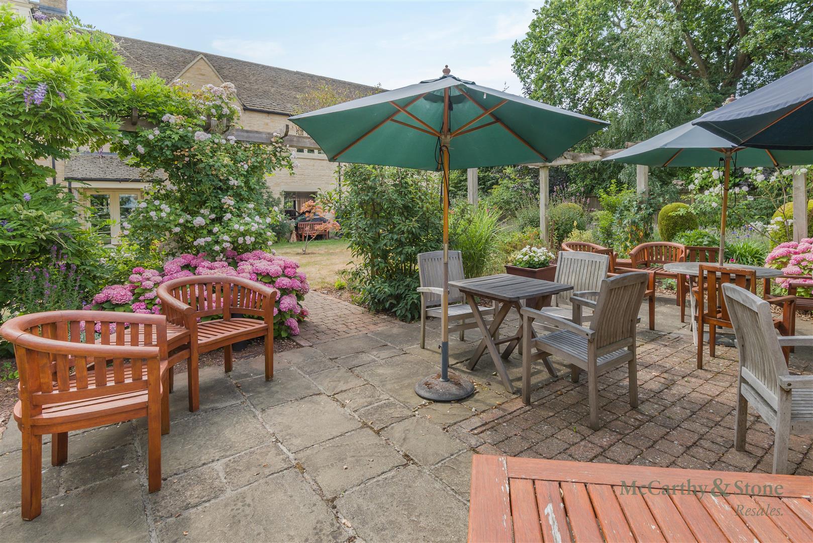 Lewsey Court, Mercer Way, Tetbury
