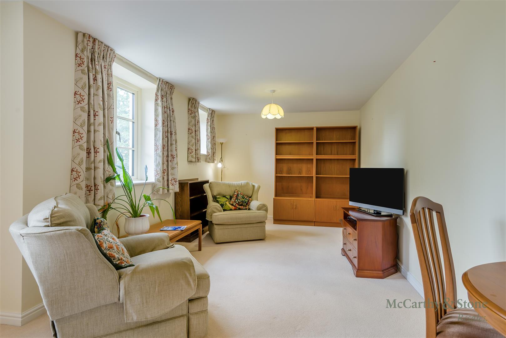 Lewsey Court, Mercer Way, Tetbury